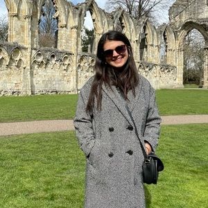 Meet your Posher, Sonya